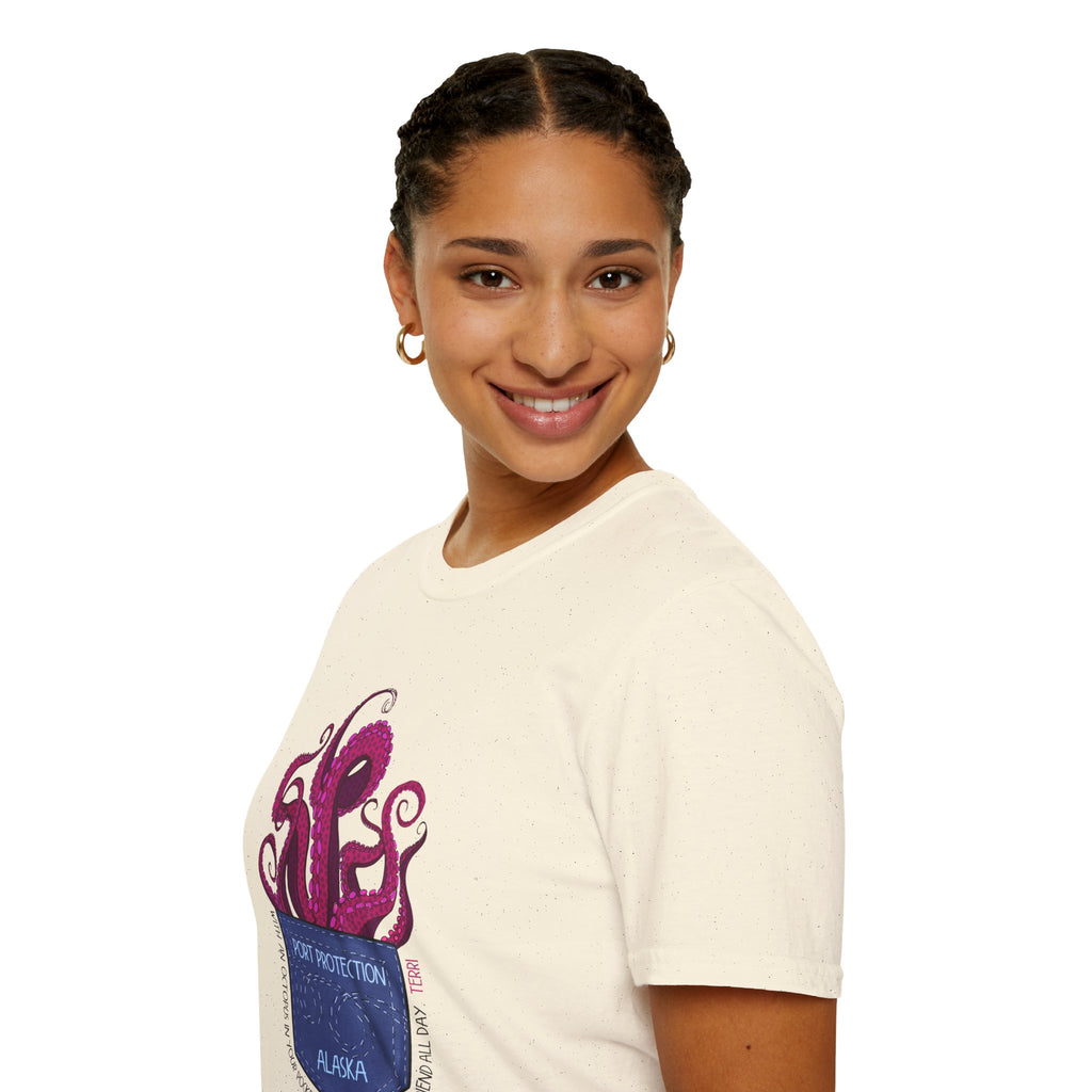 Octopus in my pocket Unisex Softstyle T-Shirt