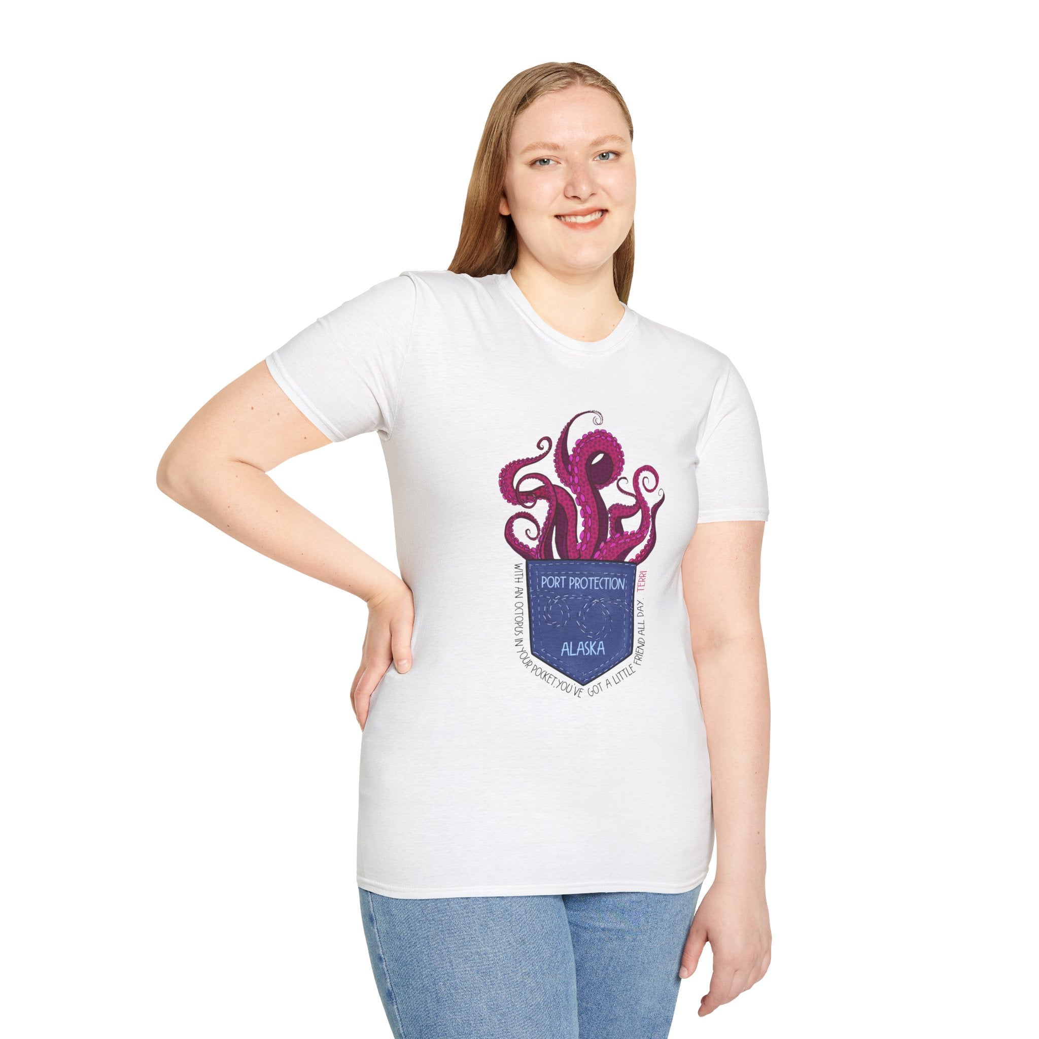 Octopus in my pocket Unisex Softstyle T-Shirt